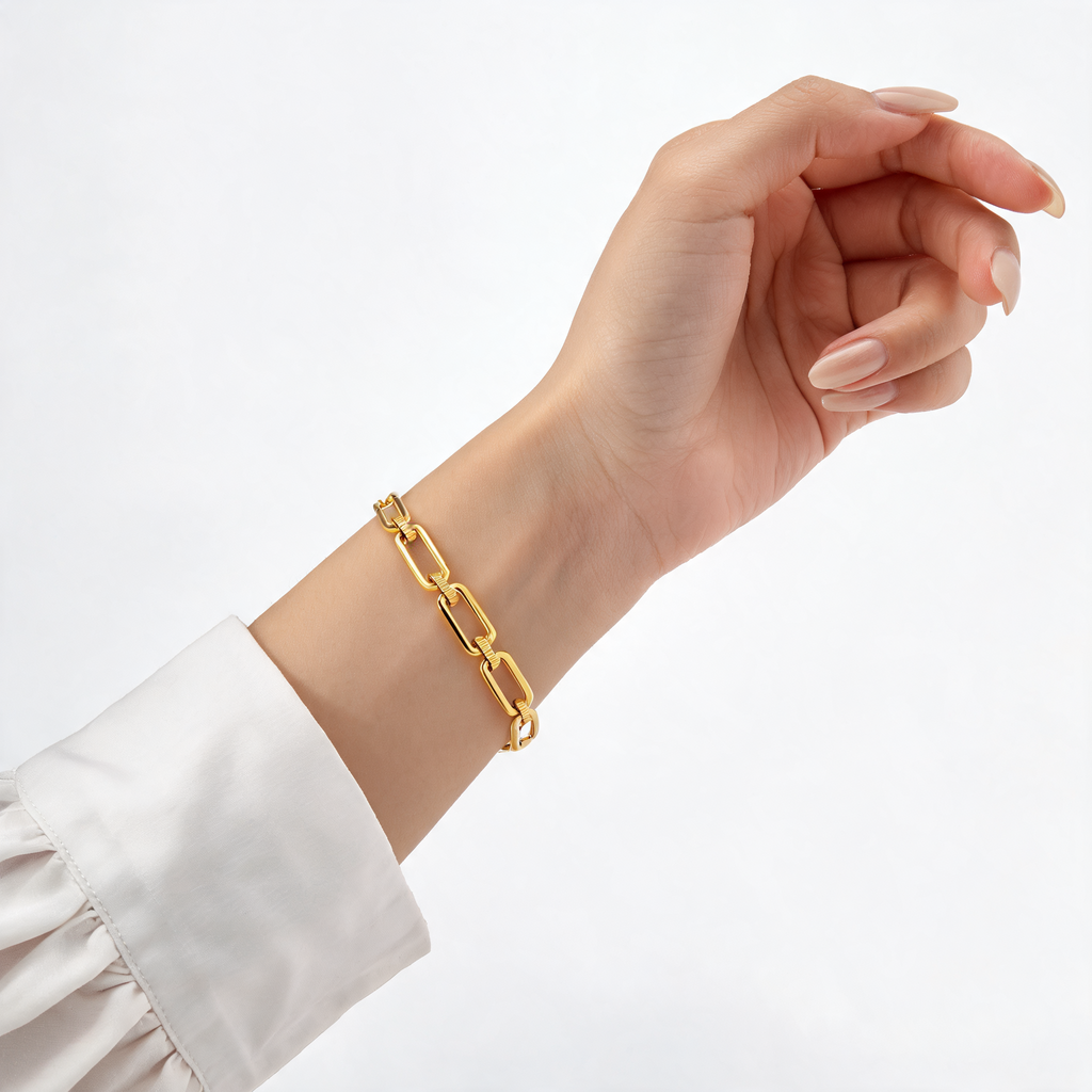Chunky Open-Link Chain Bracelet — Gold